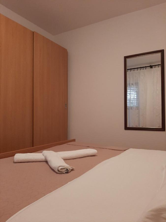 Apartments Grozdana Crikvenica Buitenkant foto