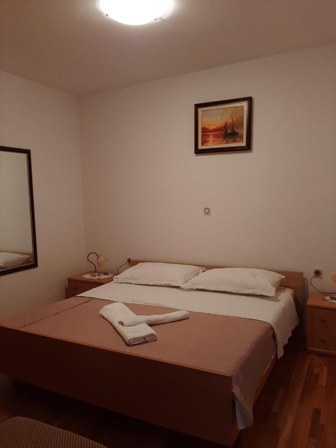 Apartments Grozdana Crikvenica Buitenkant foto