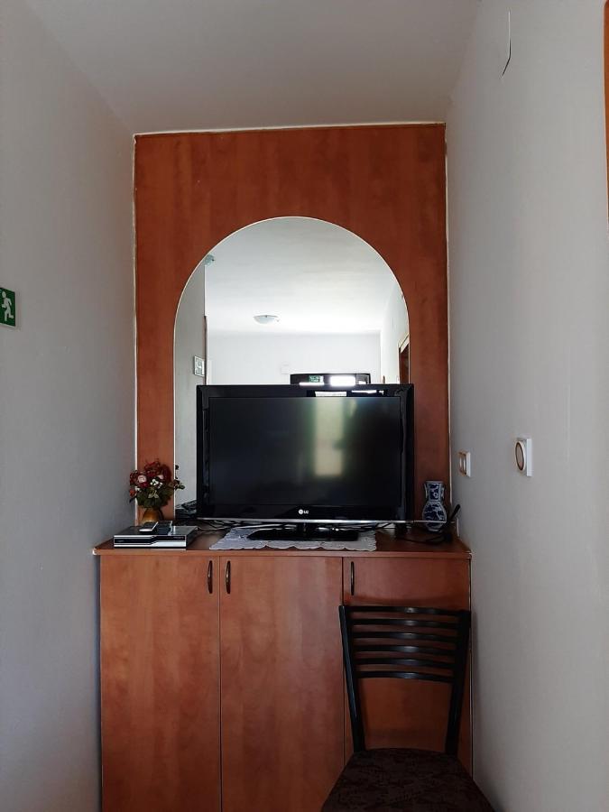 Apartments Grozdana Crikvenica Buitenkant foto
