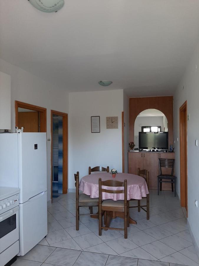 Apartments Grozdana Crikvenica Buitenkant foto